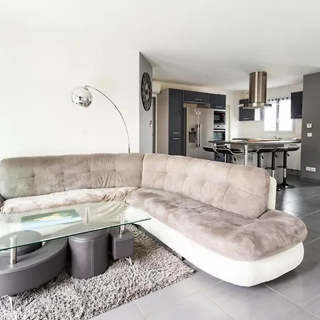 Frenchyhomes☆Maisonfamiliale☆Piscine☆Wifi فيلة *